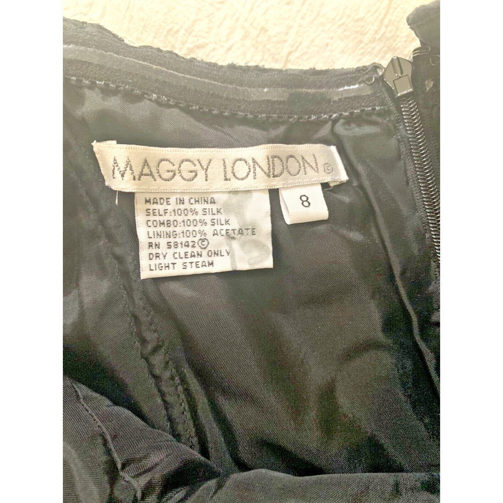 MAGGY LONDON WOMEN'S ELEGANT Silk DRESS BLACK ONE SHOULDER SIZE 8 Crepe Party - Picture 6 of 6